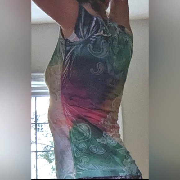 Belle Du Jour Tops - Donating Soon! Belle Du Jour Watercolor and Paisley Print Tee Size Small Vintage